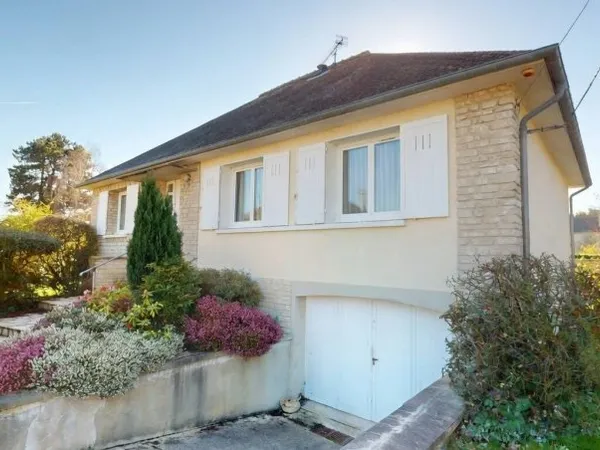 Maison de plain-pied 4 pièces 85 m²