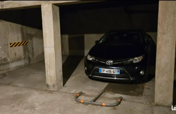 Place de parking sous sol
