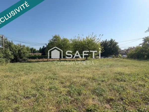 Terrain en individuel 585 m²