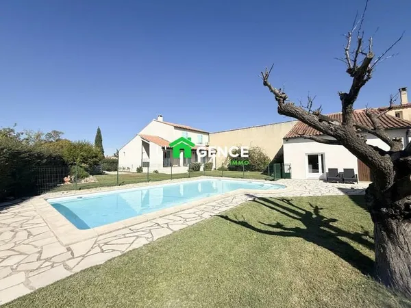 À vendre - Belle maison familiale avec studio indépendant et