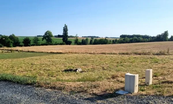 Terrain 1234 m²