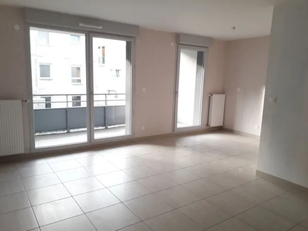 DIJON - PROCHE ESC - ECO QUARTIER HEUDELET
