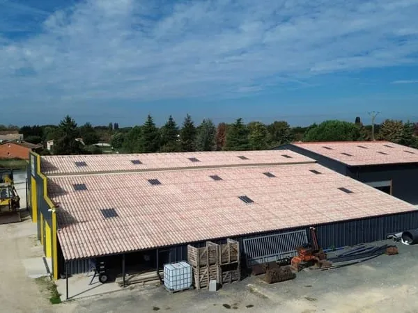 Local industriel ou commercial exceptionnel à Bergerac !