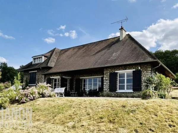 Propriété avec vue imprenable à Renover