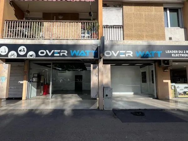 Local commercial 71 m² - - Aix-en-Provence, Emplacement stratégique face à la gare SNCF