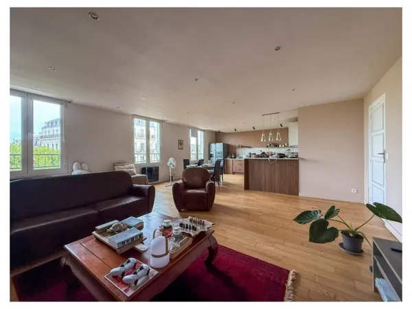 Appartement 4 pièces 116 m²