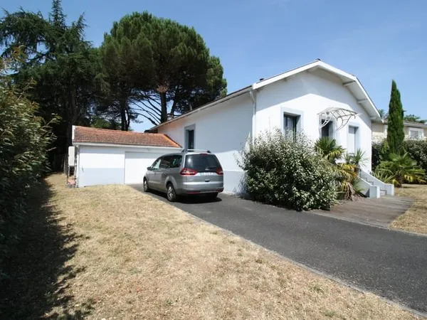 Gradignan - Rue St François Xavier - Belle Maison 4 Ch.