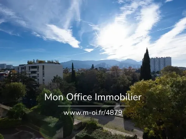 Référence : 6196-MCO. - Exclusivité Appartement 4 pièces d'une surface de 100 m2 terrasse vue mer