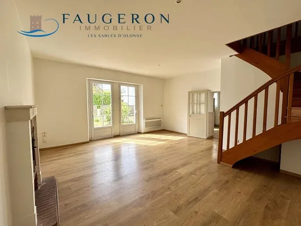 OLONNE - Maison de charme 88m2 hab. + garage - proche Port &