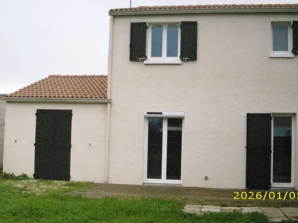 Maison T 5 a CHALLANS