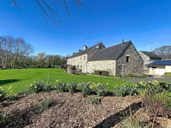 Longère de charme avec gîte et dépendances - 5 km de Barneville-Carteret