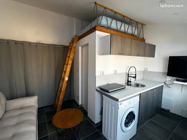 Studio meublé 16 m² + mezzanine + jardin - Calme - Reims