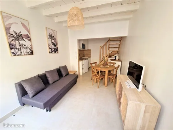 Location maison de ville pour étudiant centre ville Arles