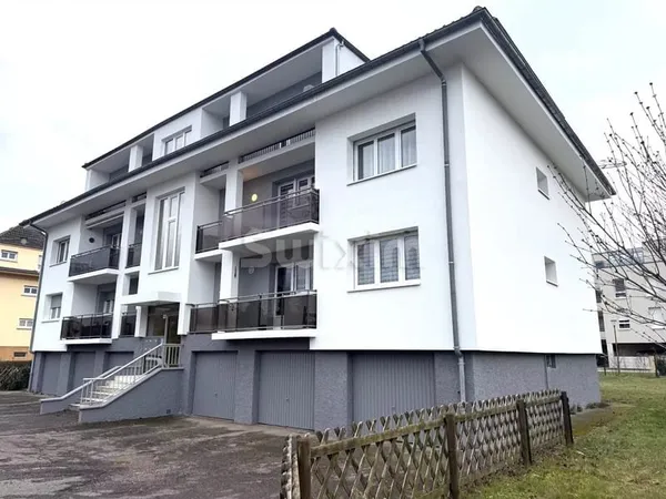 Bel appartement T3 de 84m² avec parking cave et garage