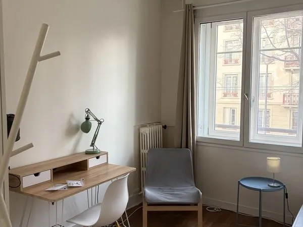 Appartement 1 pièce 102 m²