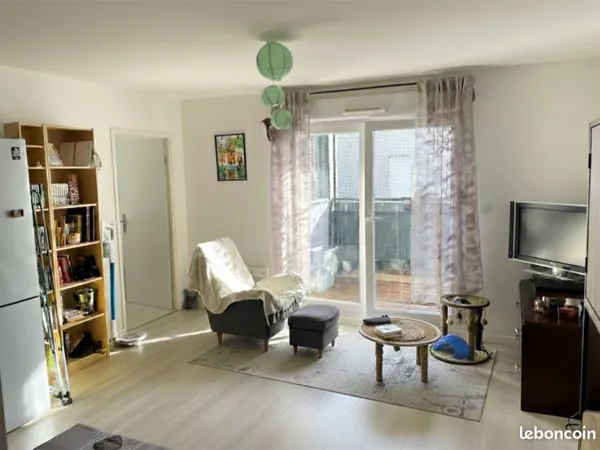 À vendre - Appartement T2 loué - 41 m² - Besançon