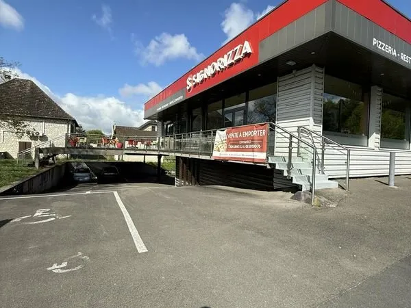 LOCAL COMMERCIAL 400 m² BRIVE-LA-GAILLARDE