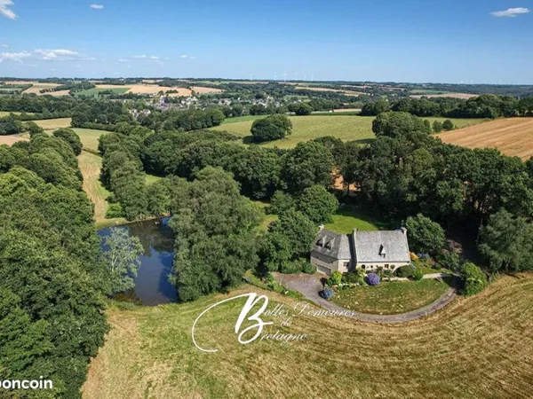 Propriété 8 pièces 240 m²