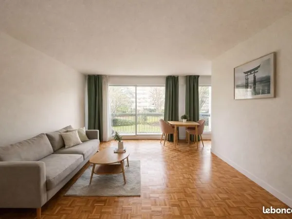 3 pièces traversant 68 m² - 2 balcons - Parking - Résidence avec parc privé