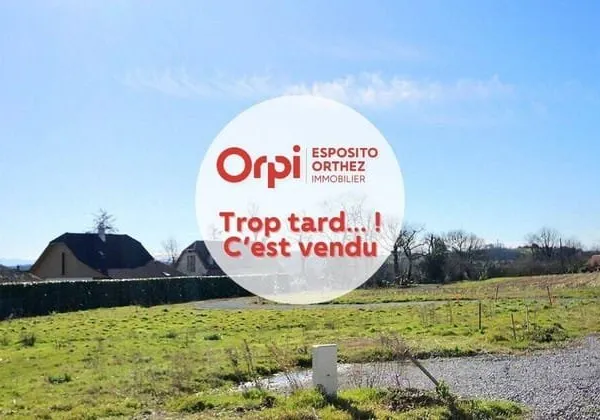 Terrain constructible 984 m²