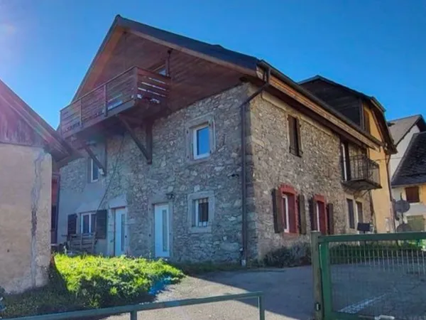 Maison 3 appartement