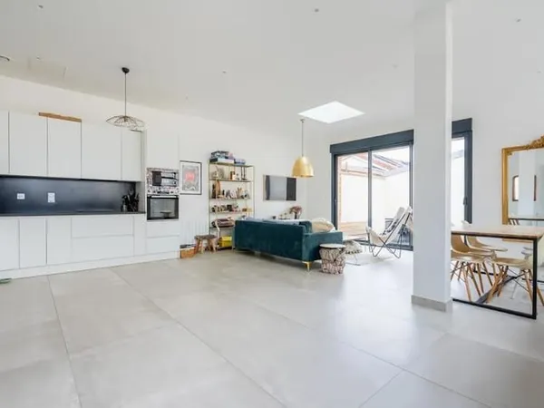 Maison 5 pièces 111 m²