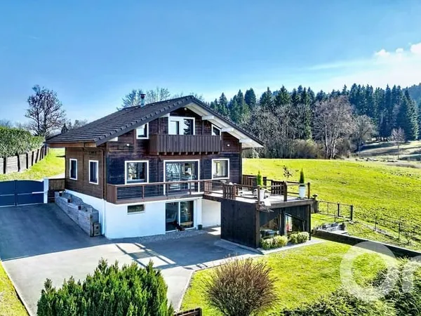 Maison 5 pièces 135 m²