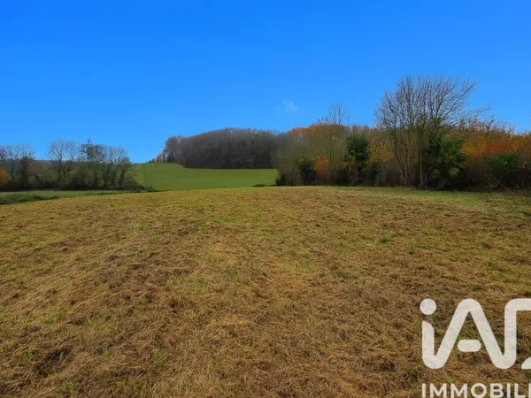 Terrain 3800 m²