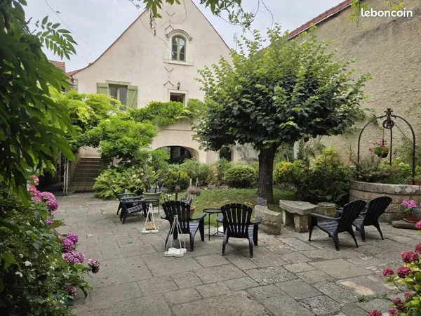 Fonds de commerce, hôtel, hôtel 468 m² Nolay
