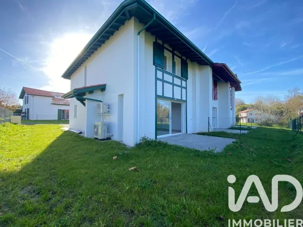 Maison 4 pièces 93 m²