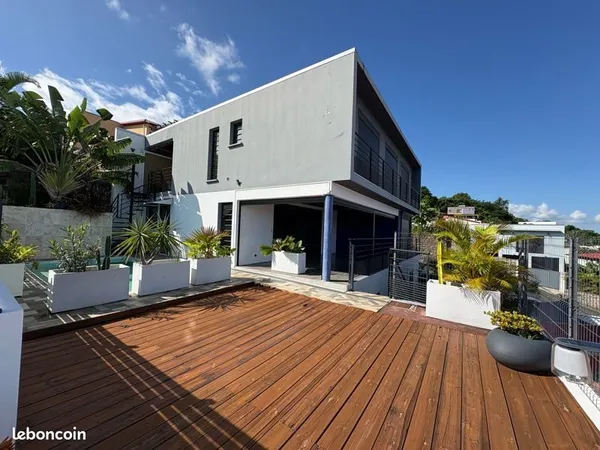 Vente villa La Possession Sainte Thérèse