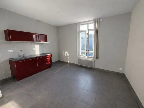 ANGERS - Appartement T2 lumineux - Hyper centre - Vue dégagée
