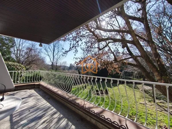 Unique ! Belle Maison de 295m² Lingolsheim sur 10 ares de terra