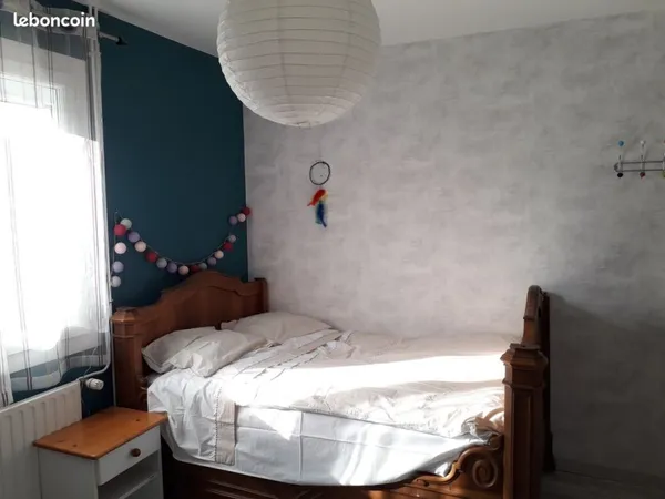 Chambre pour étudiant(e), stagiaire, apprenti(e)