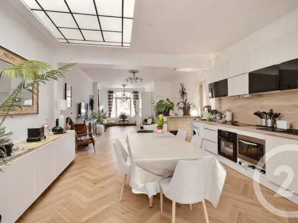 Maison 6 pièces 158 m²