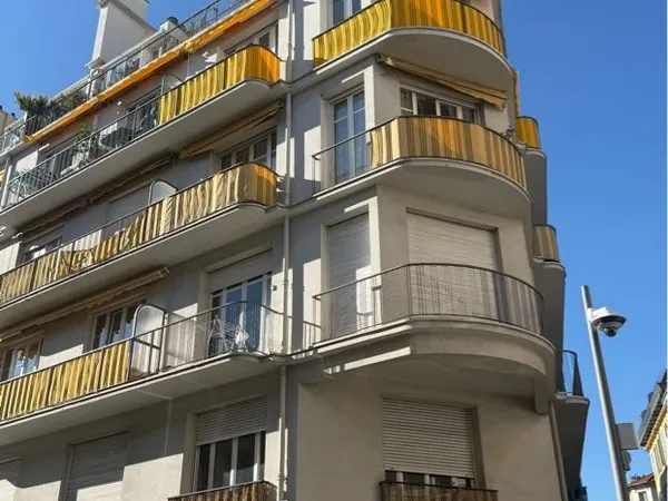Vente , Studio centre NiCe