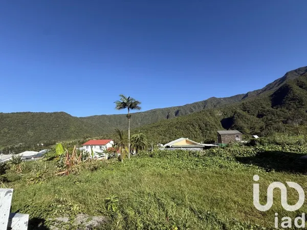 Terrain 413 m²