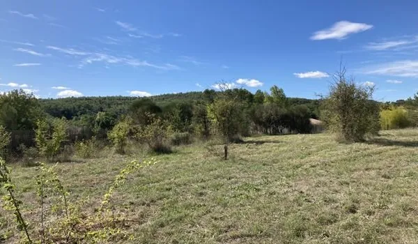 Terrain 1108 m²