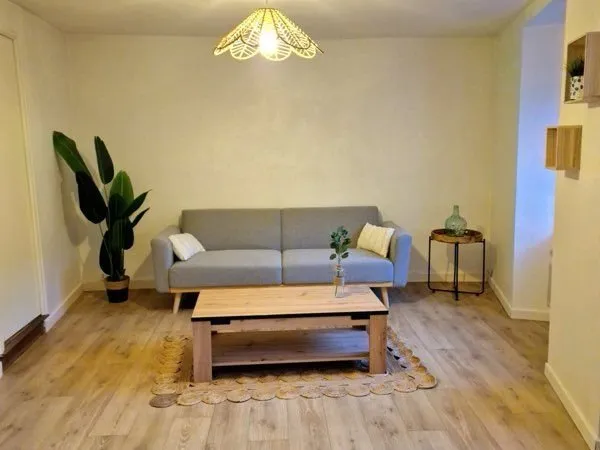 Location appartement meublé centre ville Laval