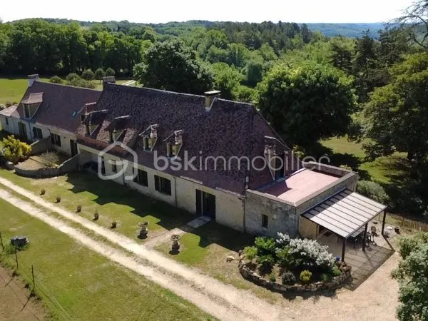 Maison 12 pièces 500 m²