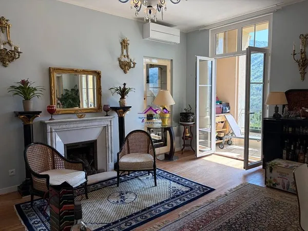 Appartement 2 pièces 81 m²