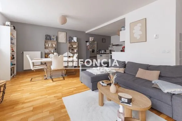 Appartement 3 pièces 77 m²