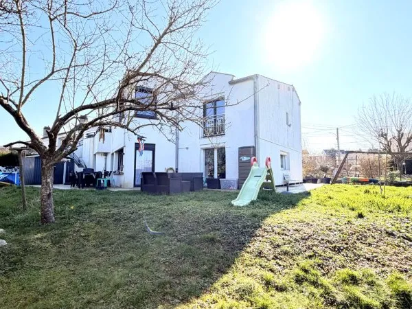 Maison Metz 8 pièce(s) 210 m2 quartier Magny