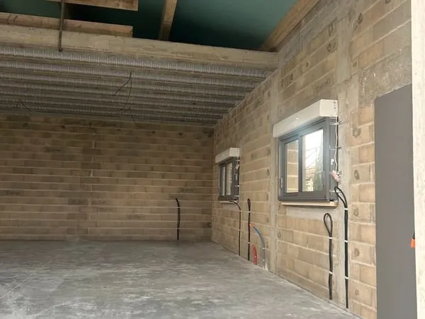 Hangar 100m2 de stockage