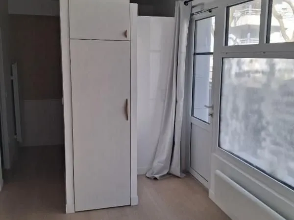Studio 1 pièce 21 m²