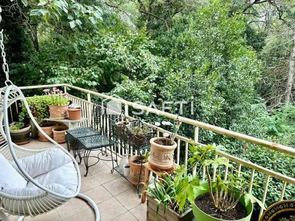 MURET - Joli appartement T2 avec terrasse, idéalement situé.