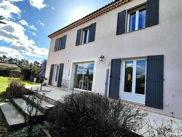 BELLE VILLA 132 M² AUBIGNAN
