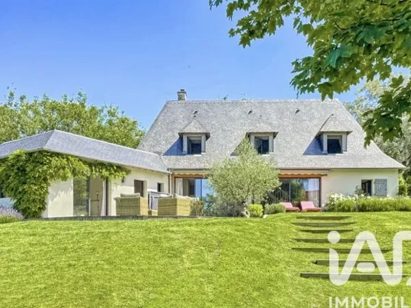 Maison 8 pièces 150 m²