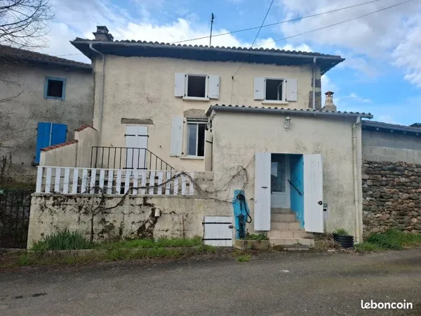 Maison avec jardin, terrasse et garage