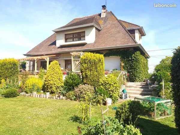 Pavillon 7 pièces 133 m²